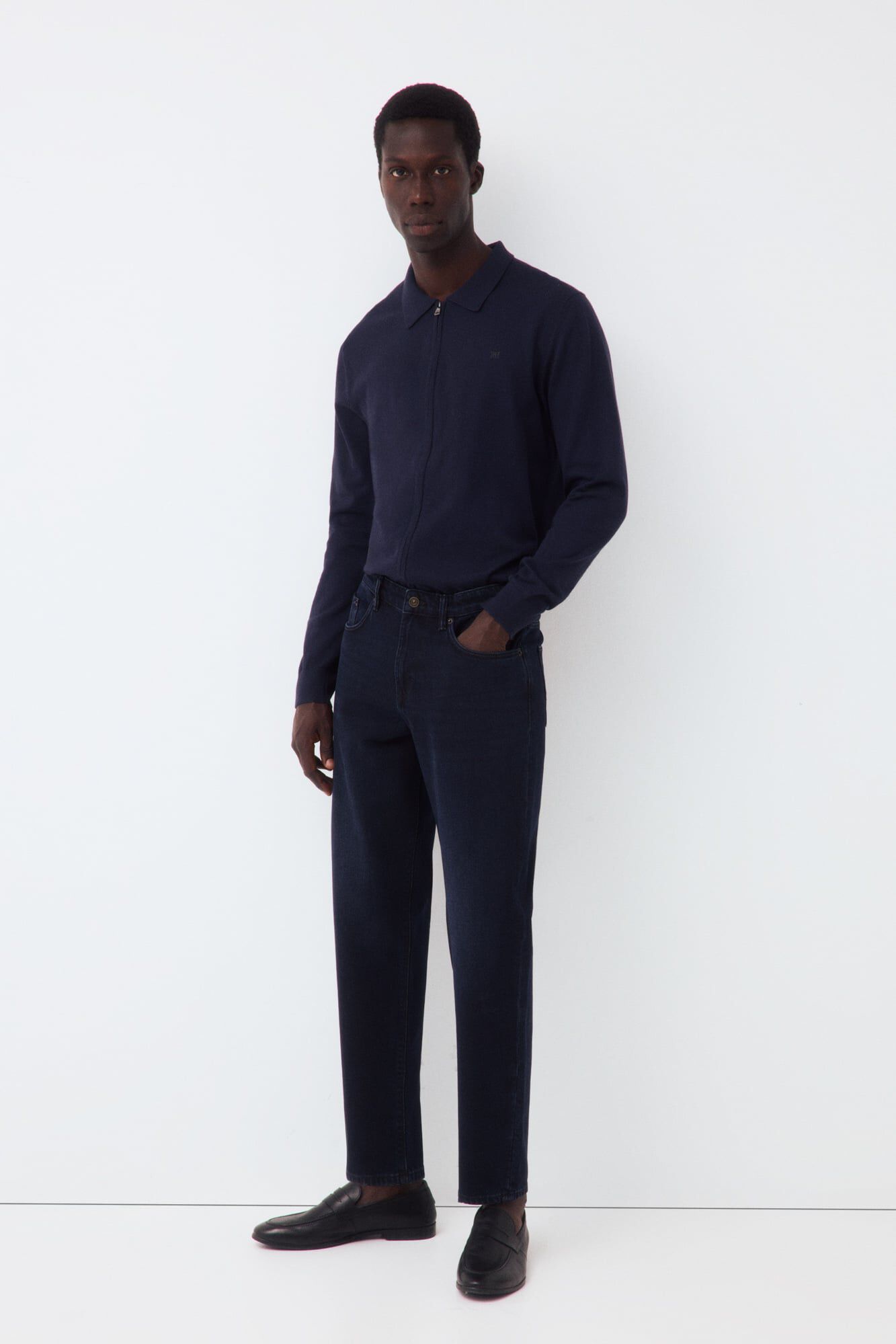 Conjunto de pantal&oacute;n y c&aacute;rdigan