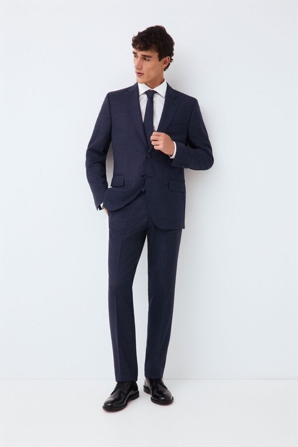 Jacket and trousers set
