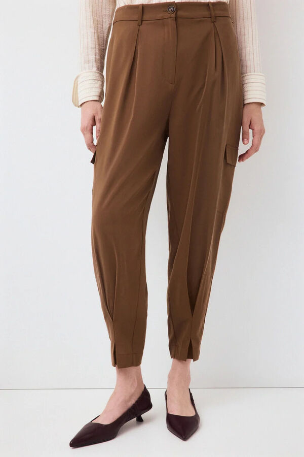 Trousers and blouse set