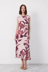 Conjunto de sand&aacute;lia e vestido