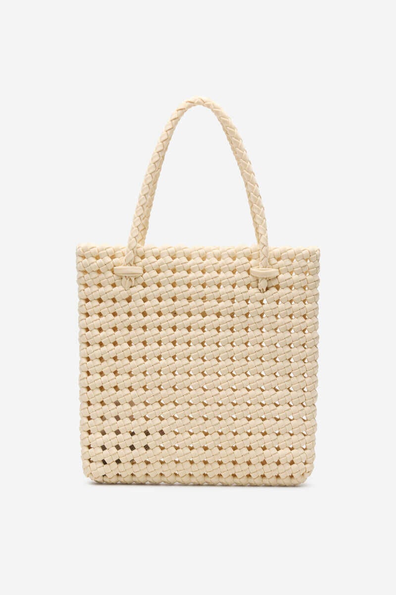 Conjunto de brincos, bolsa e vestido