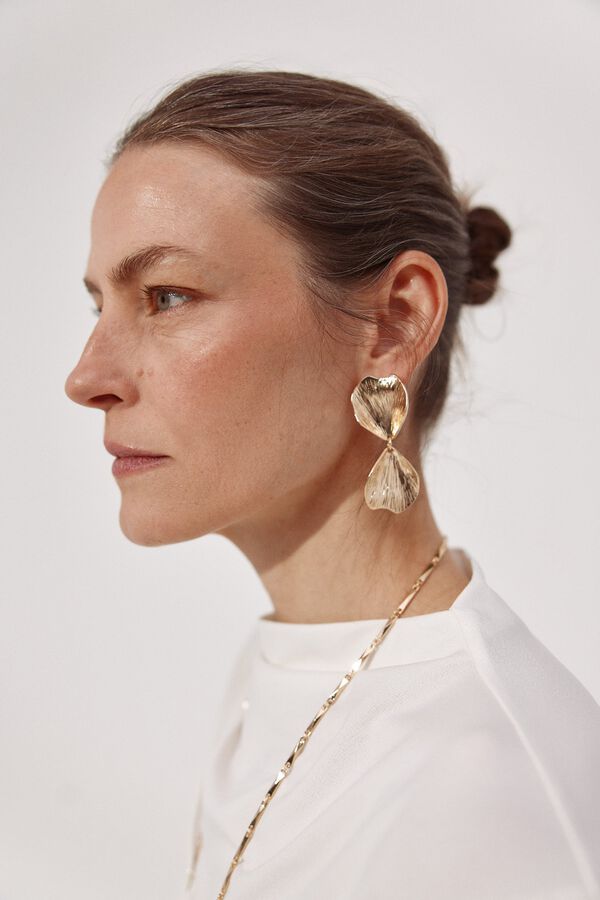 Earrings, handle and dress set