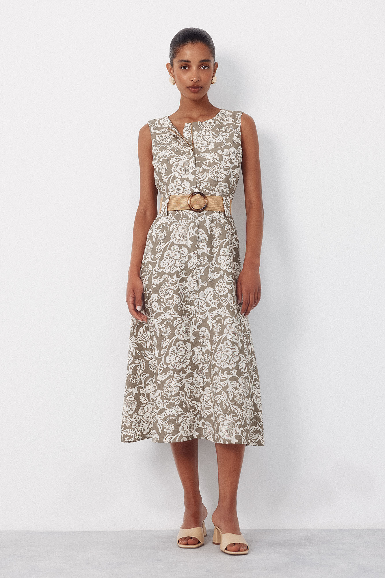 Sandal and dress set