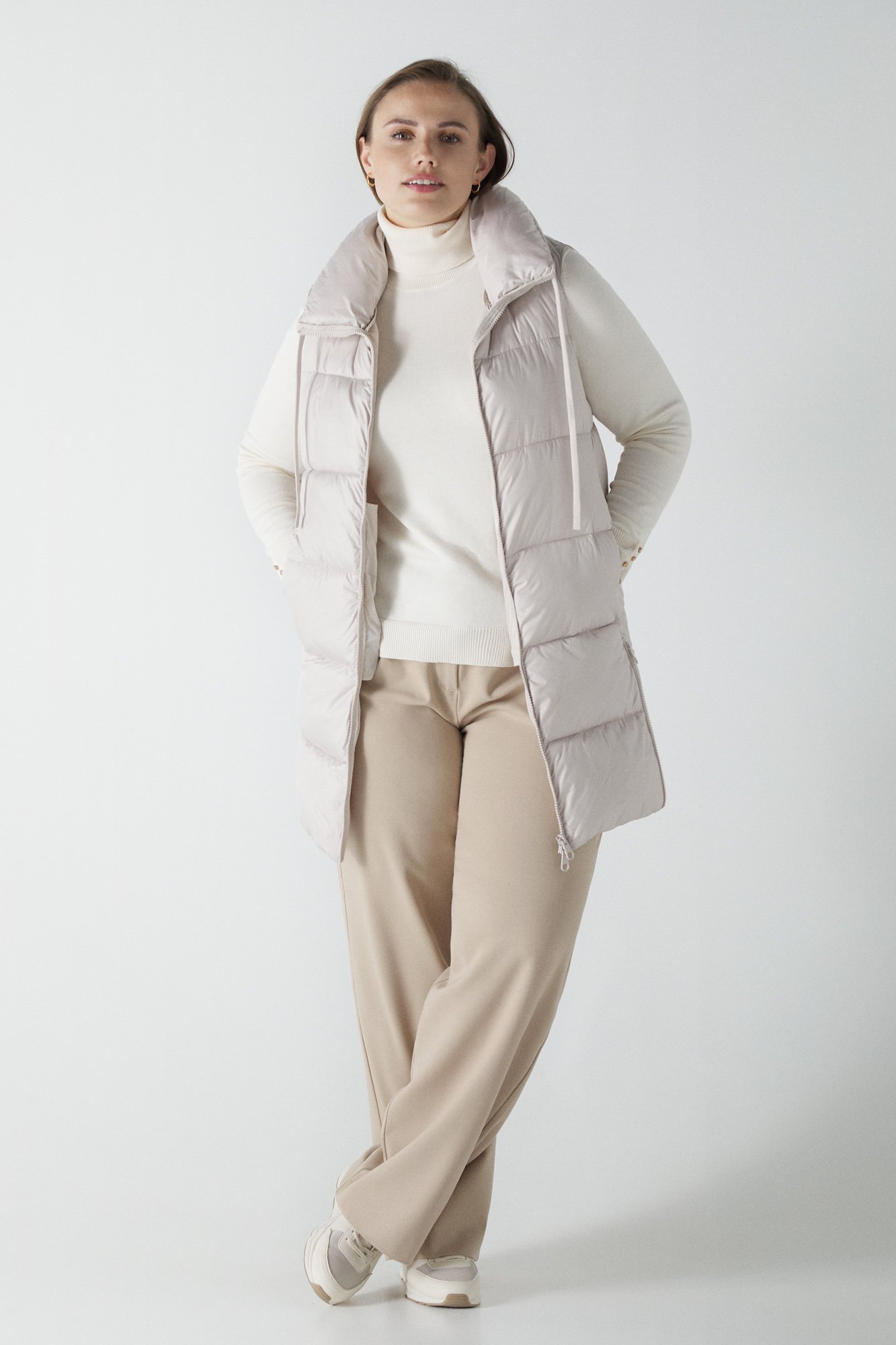 Chaleco largo cuello Women's vests Cortefiel - Main Image