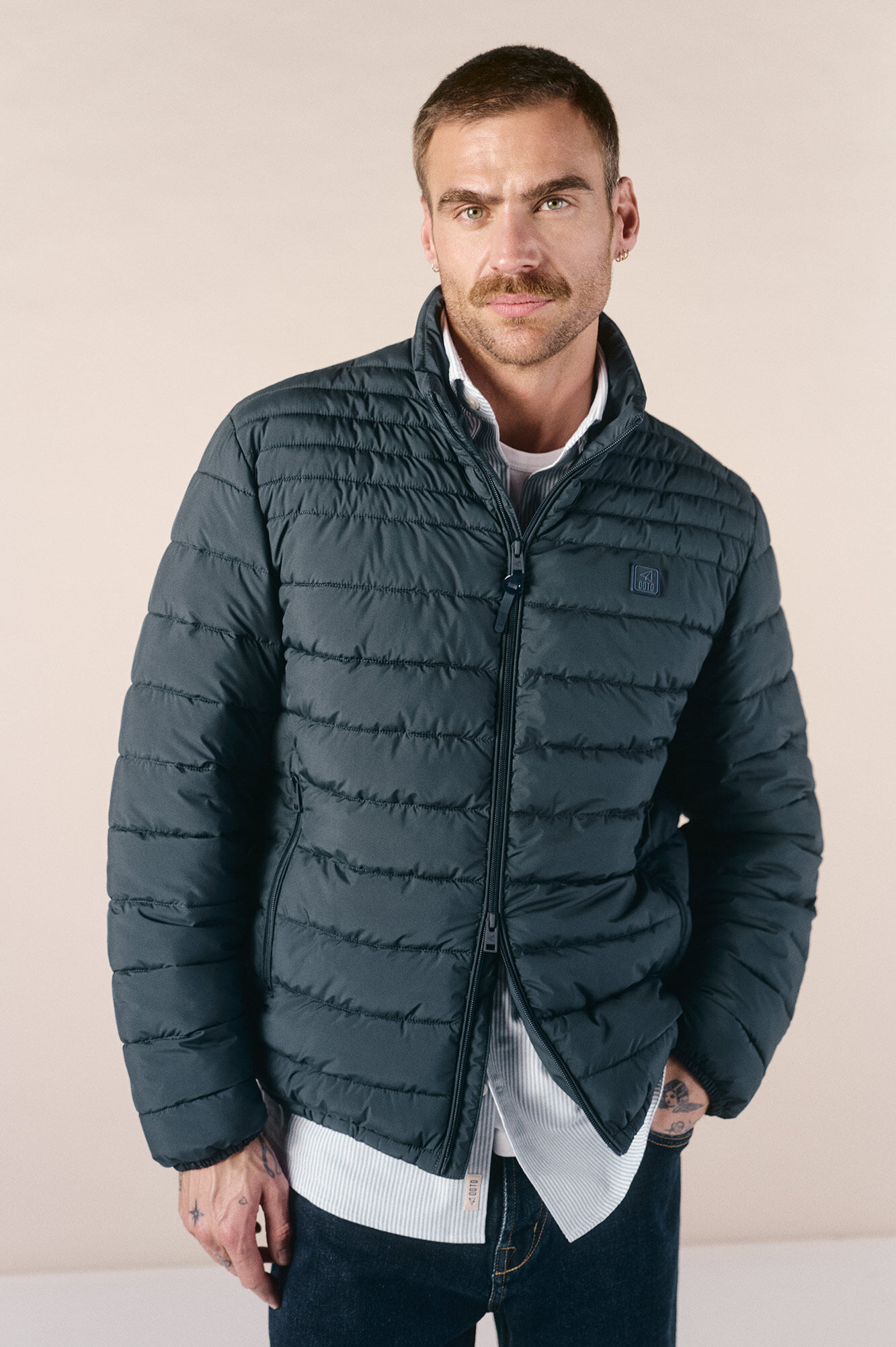 Cazadora acolchada ultralight Chaquetas de Hombre Cortefiel