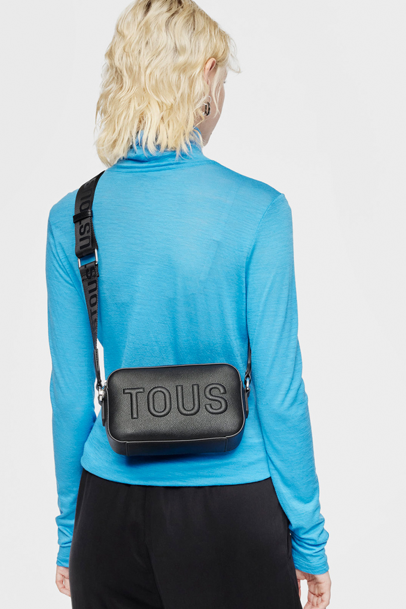 Bandolera Reporter Negro Tous La Rue New | Cuotas sin interés