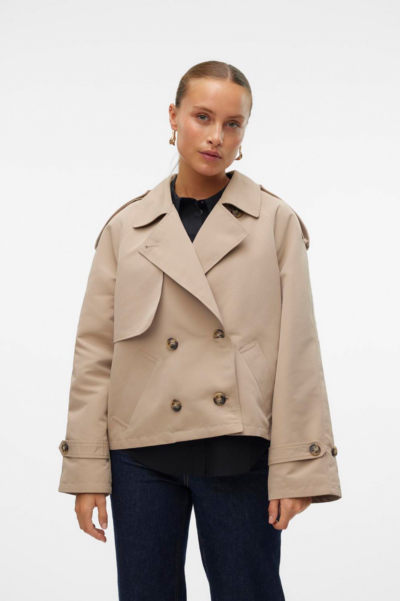 Short trench coat with pockets | Womens Trench Coats | Cortefiel Short trench coat with pockets | Womens Trench Coats | Cortefiel