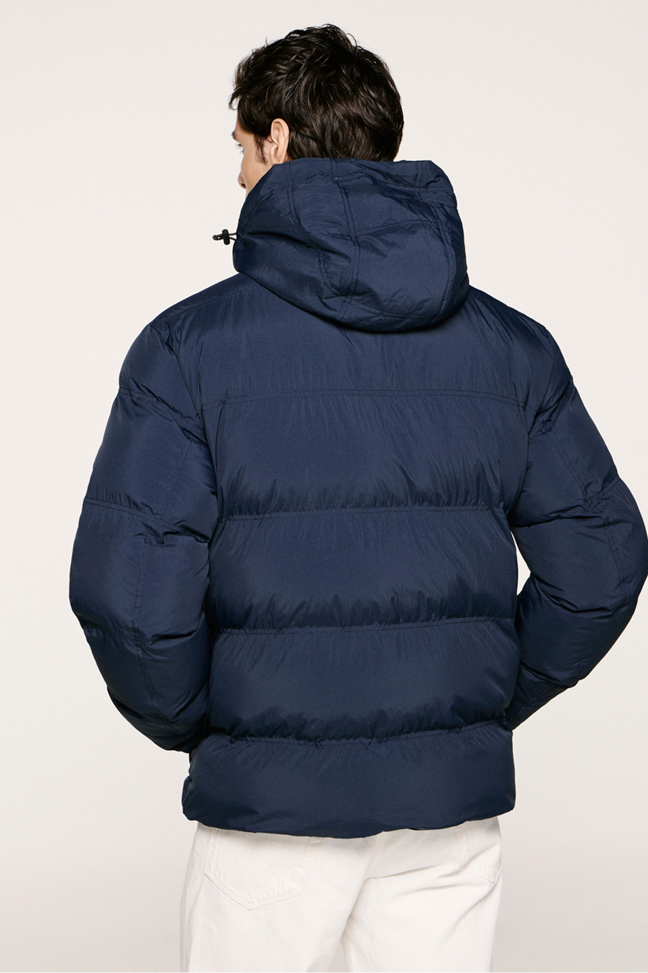 Abrigo plumífero con capucha Abrigos de hombre Cortefiel