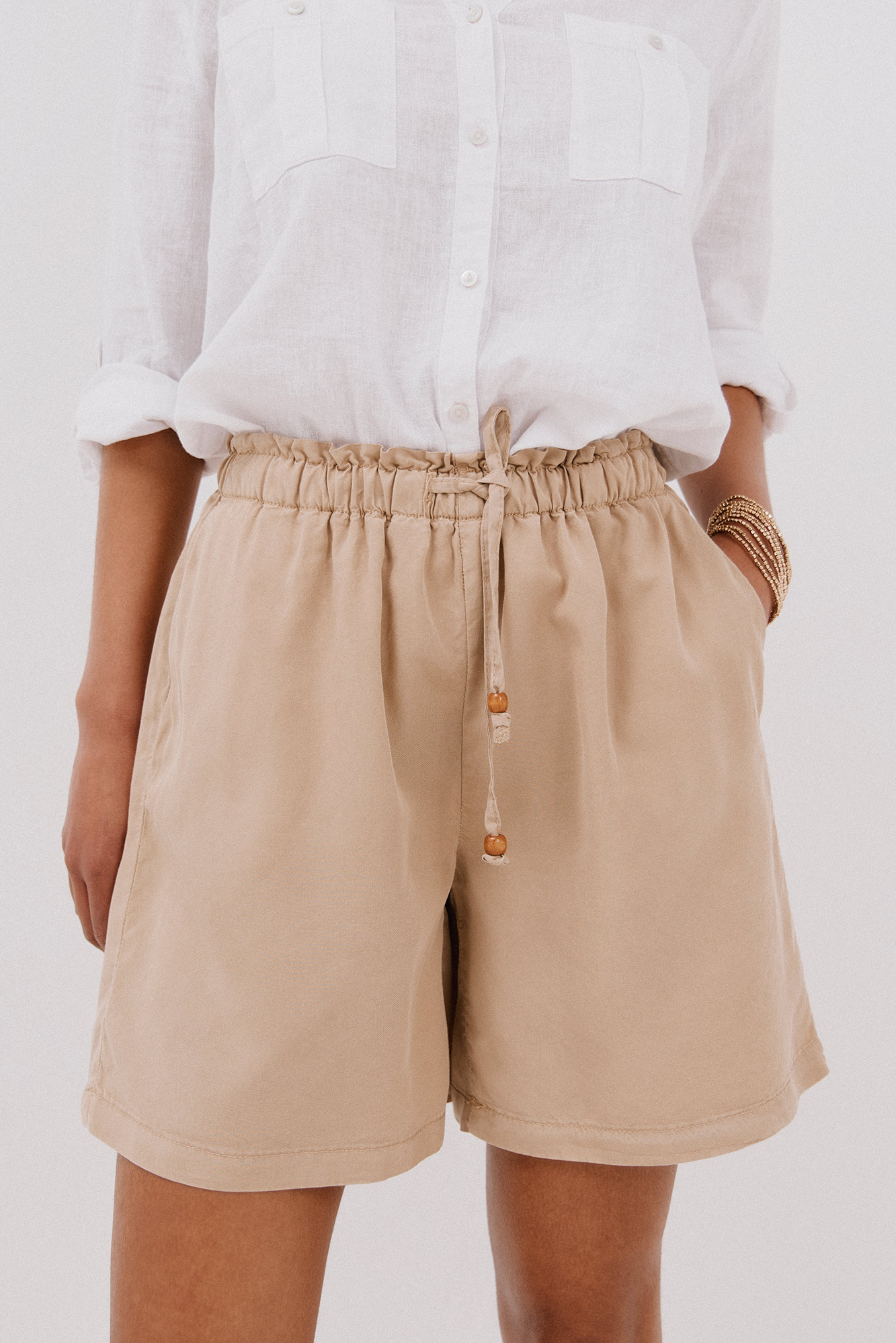 Springfield Bermuda Fluida Vero Moda Cortefiel Pantalones Cortos - Main Image