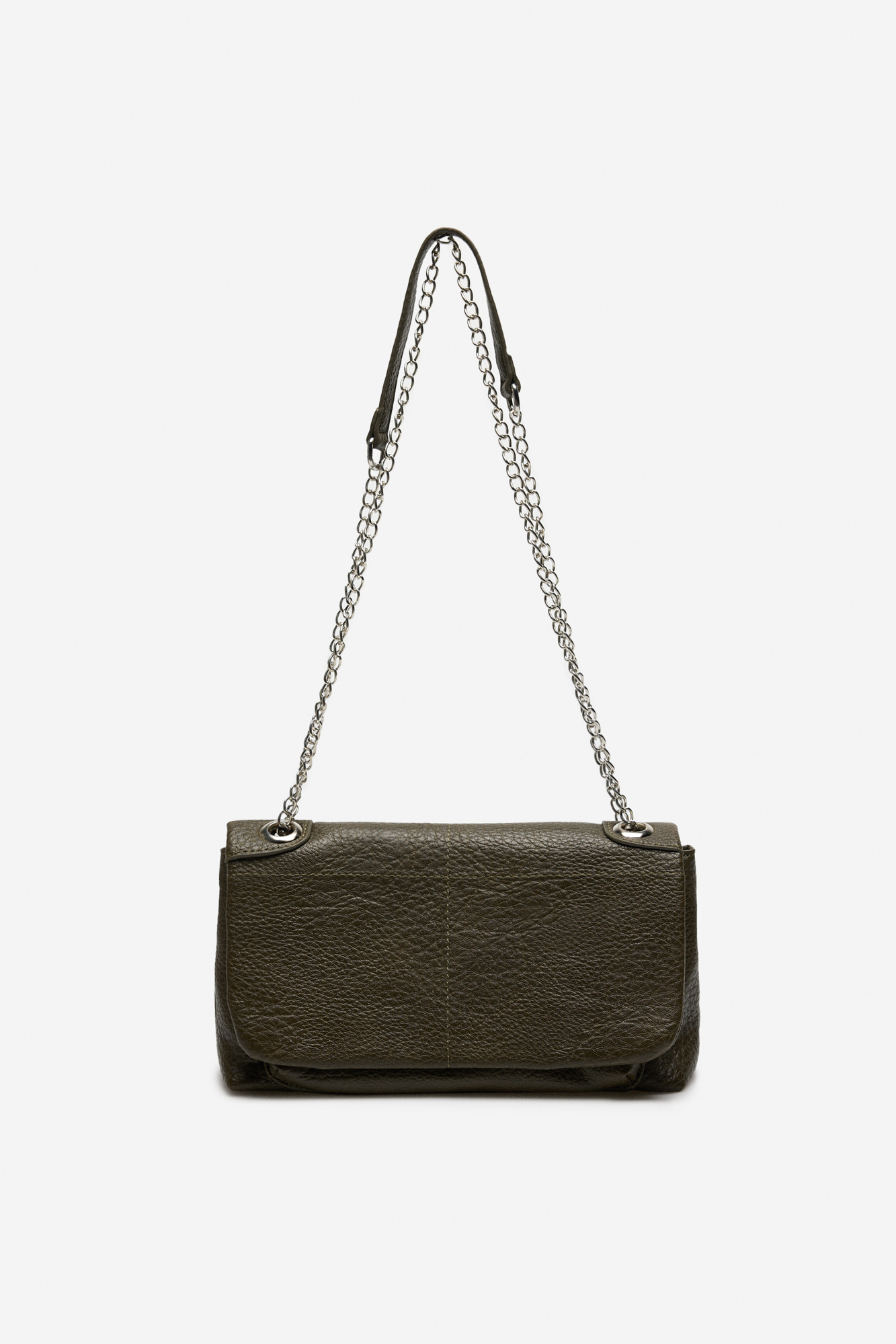 Bolso solapa cadenas Bolsos de mujer Cortefiel