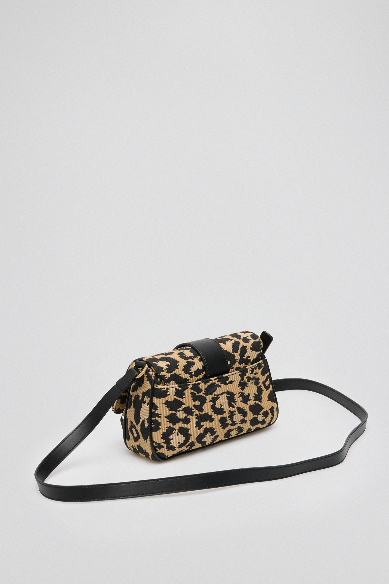 Leopard print over shoulder bag hotsell