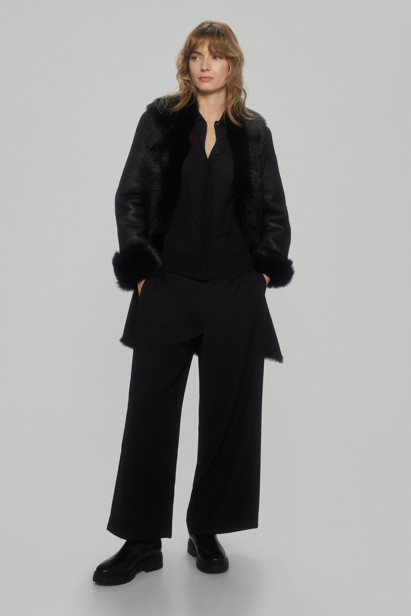 Pantalon tiro alto negro, Pantalones de mujer