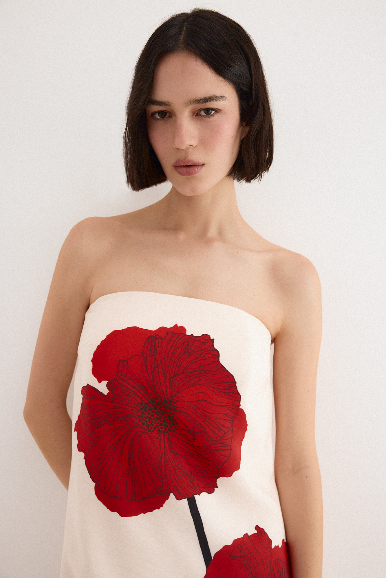 TFP by Tamara Falcó Vestido palabra honor