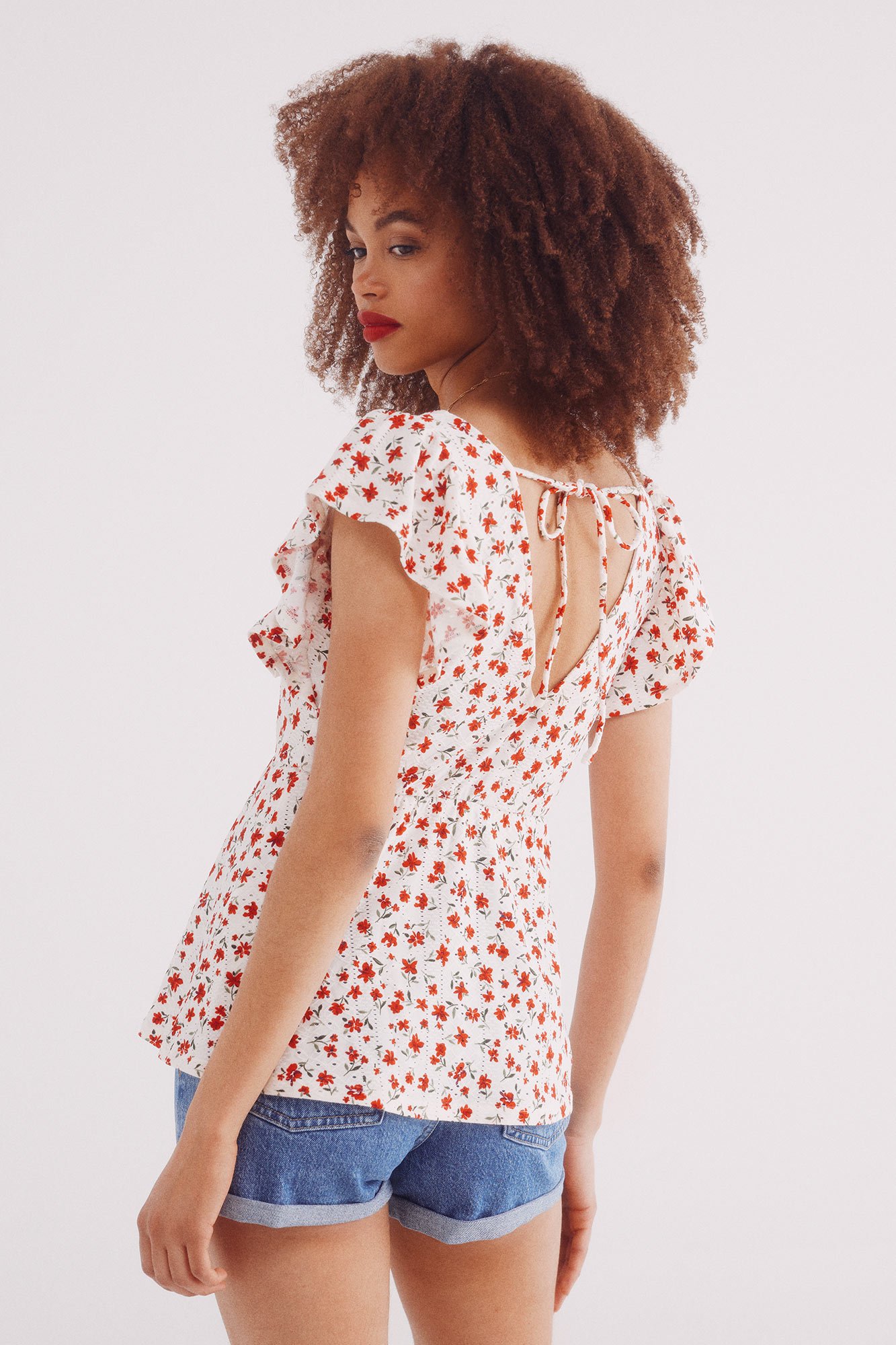 Camiseta volantes bordado suizo circular Tops y camisetas de