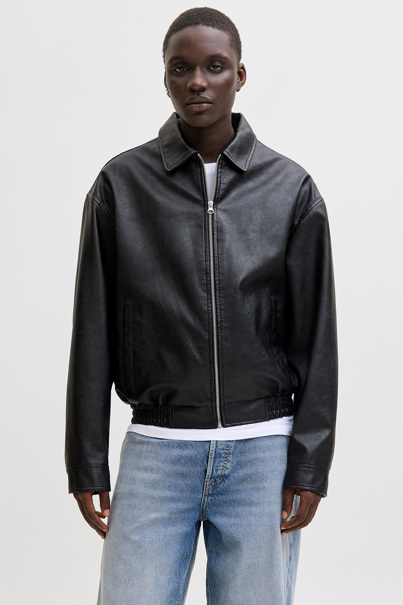 faux leather bomber jacket | Men's jackets | Cortefiel