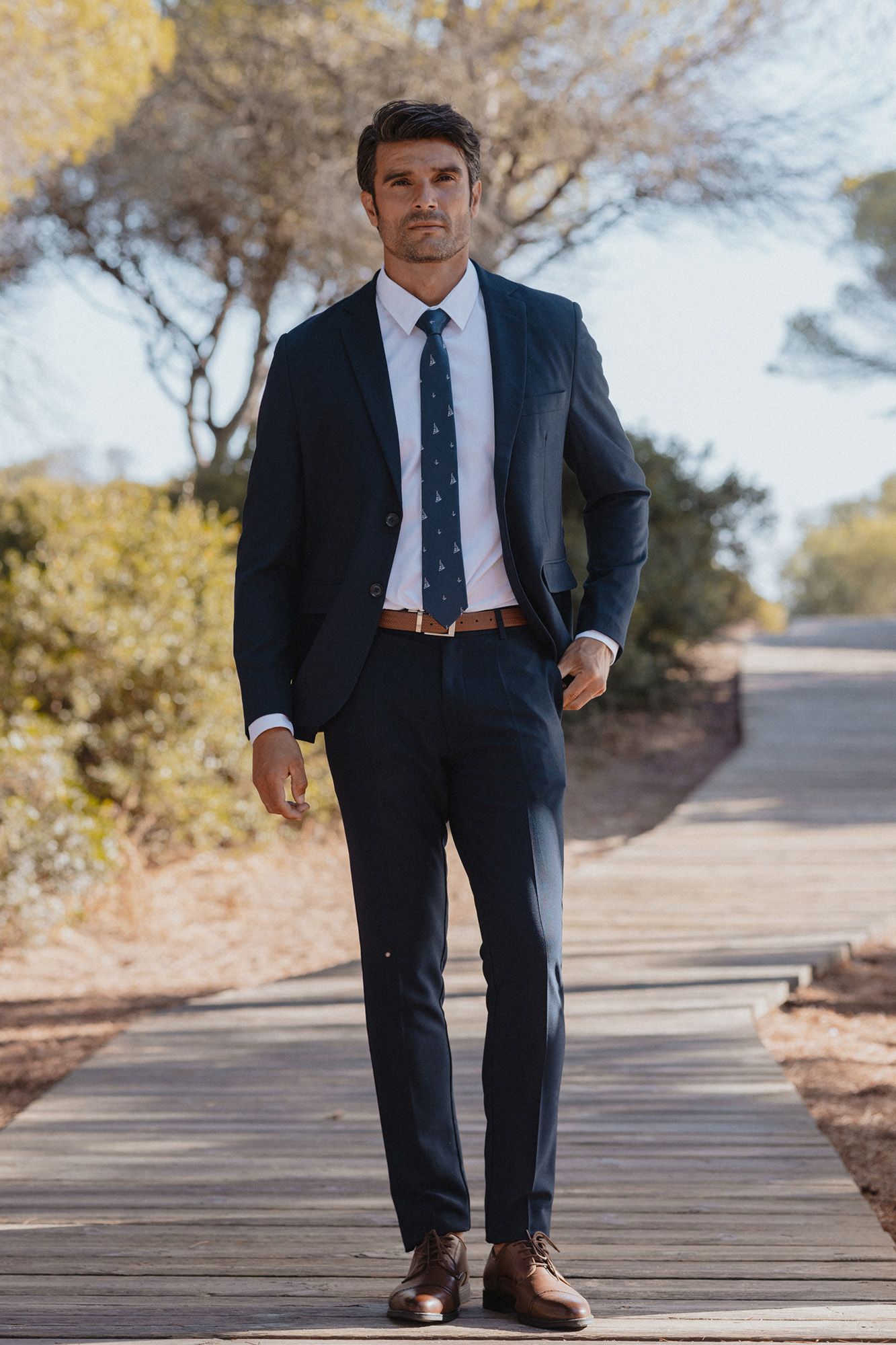 Corbata Traje De Vestir Azul Corbata Traje Azul Con Zapatos Negro